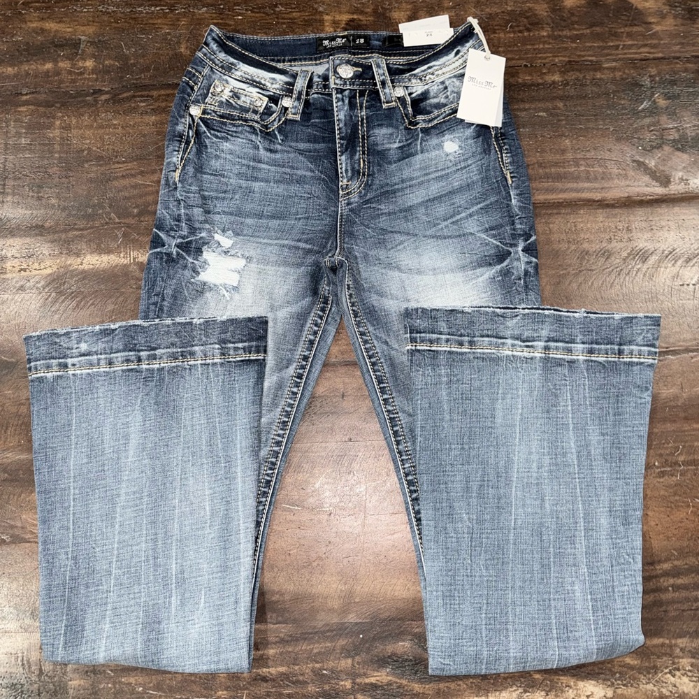 Miss Me Womens Distressed Bootcut Jeans